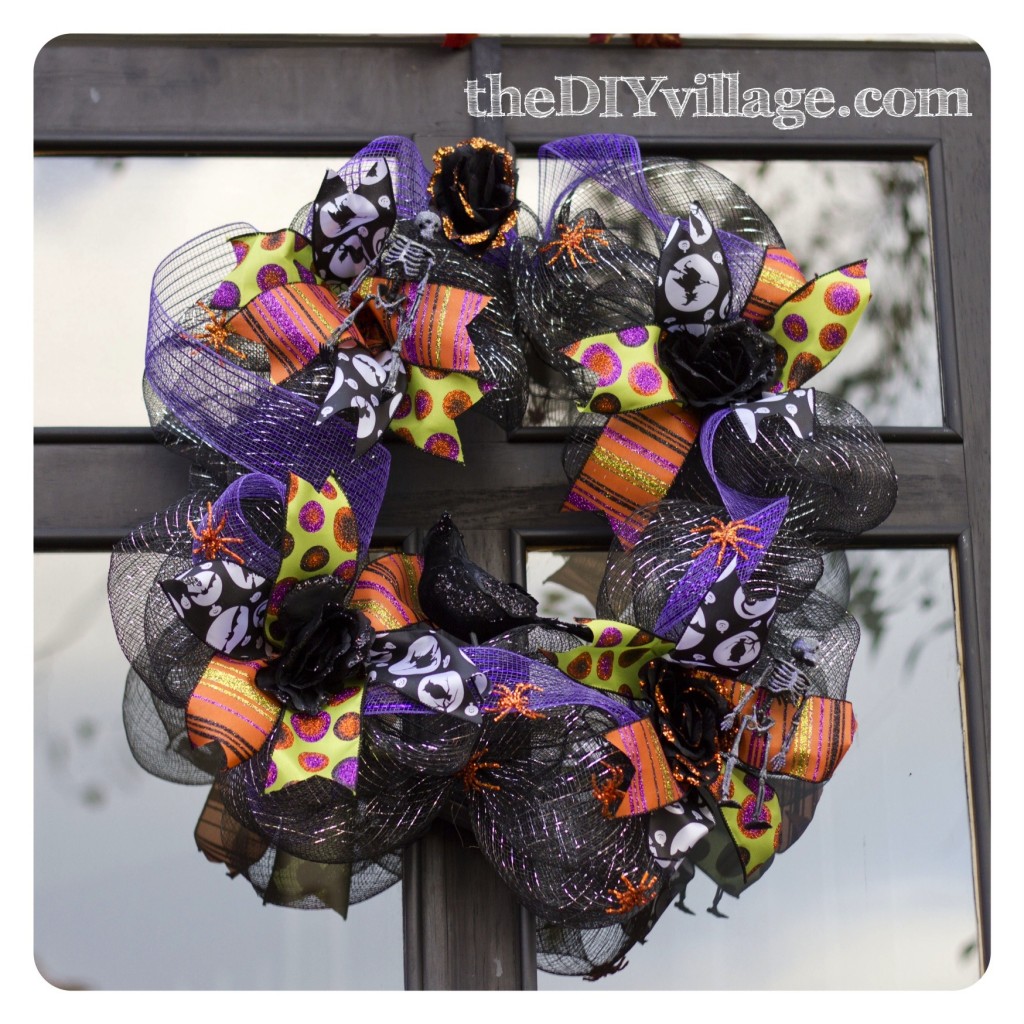 Halloween Decor by: theDIYvillage.com