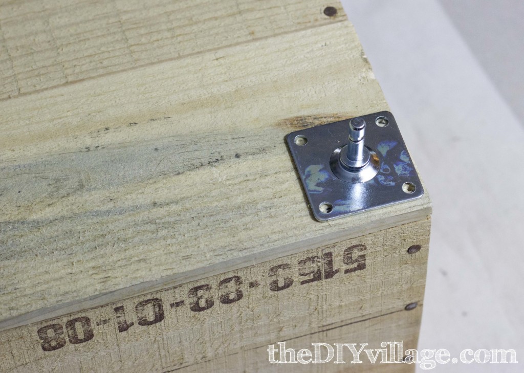 Up-cycled Wine Crates to Rolling Storage by: theDIYvillage.com