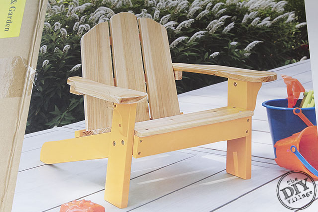 Adirondack Chair makeover using solid stain #UpToTheTest