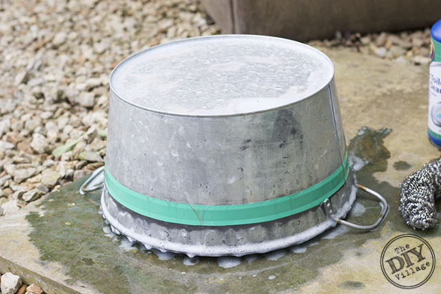 How to antique a galvanized metal bucket