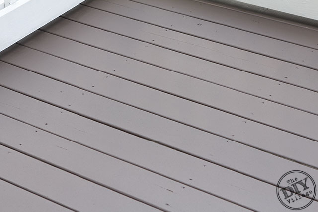 Wear and tear on your deck is normal especially if you have pets. Give your deck a weekend update, making it look good as new!