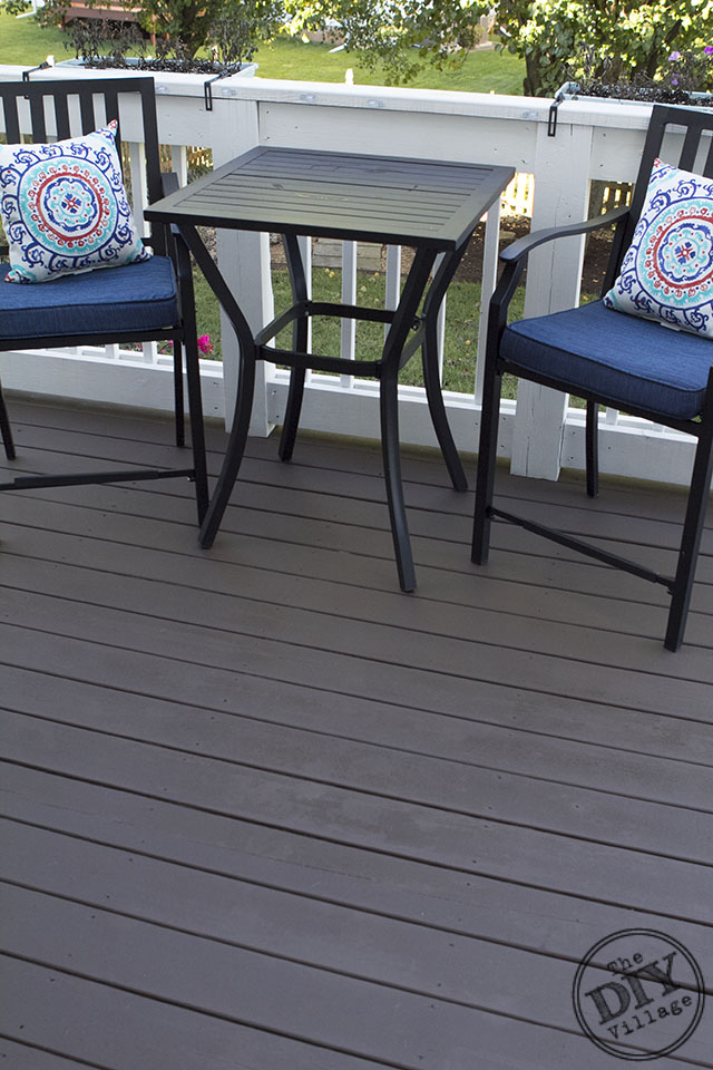 Wear and tear on your deck is normal especially if you have pets. Give your deck a weekend update, making it look good as new!