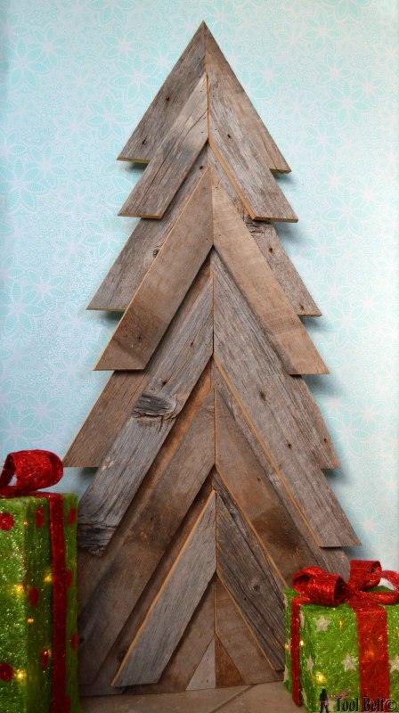 Ryobi-Rustic-Christmas-Tree-3