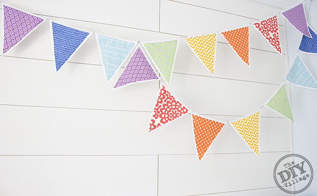 No sew rainbow bunting. Easy project perfect for a nursery, kids room, or party!