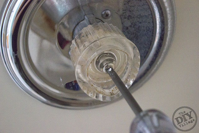 Naturally Clean Hard Water Stains, Remove Bathtub Faucet Handle