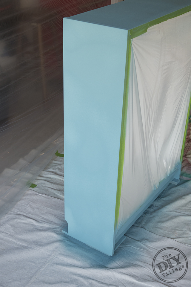 painting laminate furniture