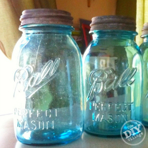 Great tutorial for turning old Mason and Ball Jars into pendant lights for your home. For a Great Rustic Feel