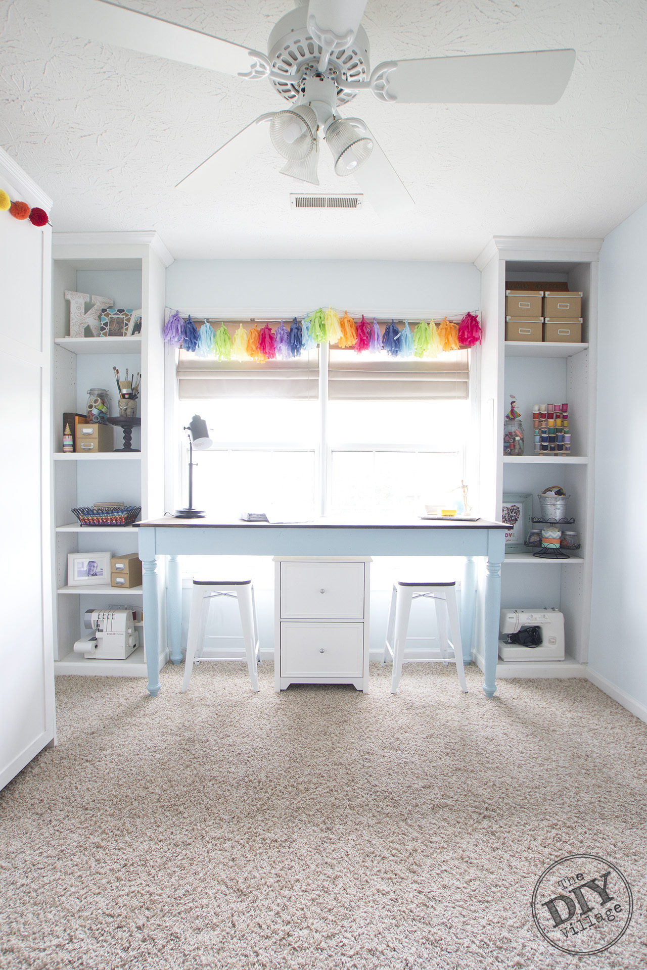 Amazing craft room makeover for under $200.