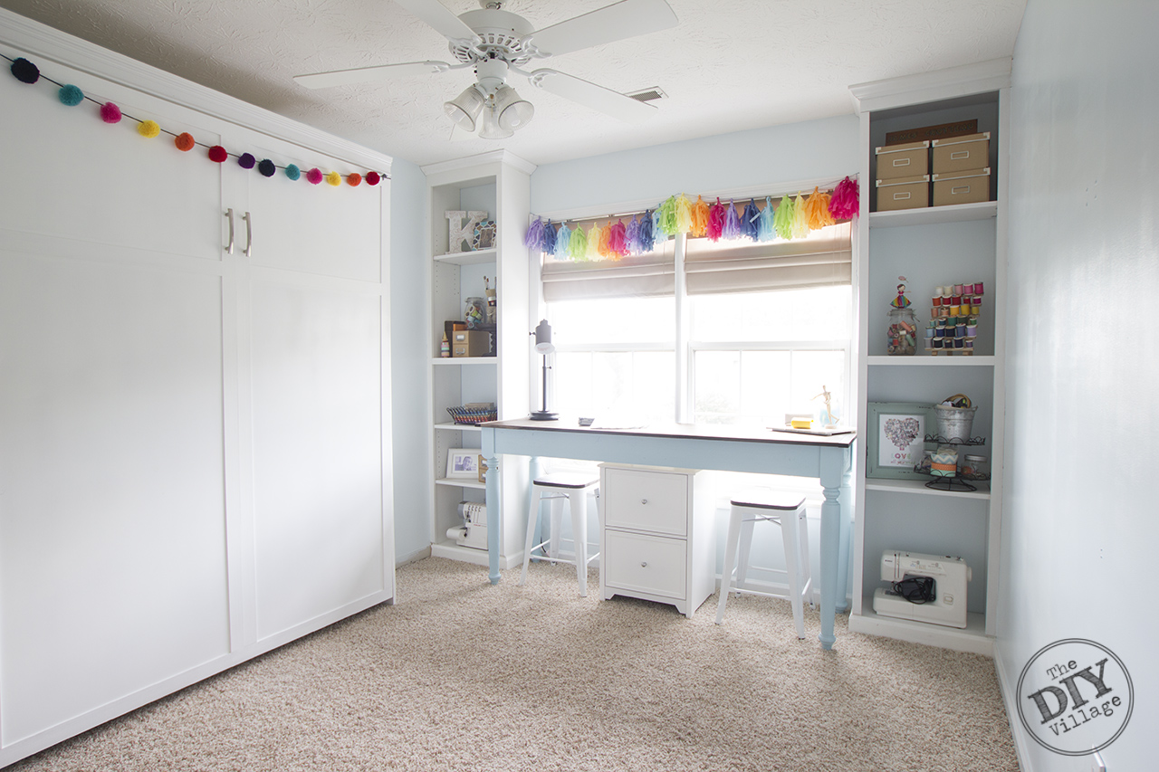 Amazing craft room makeover for under $200. 