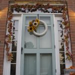 Fall home tour ... easy porch decor.