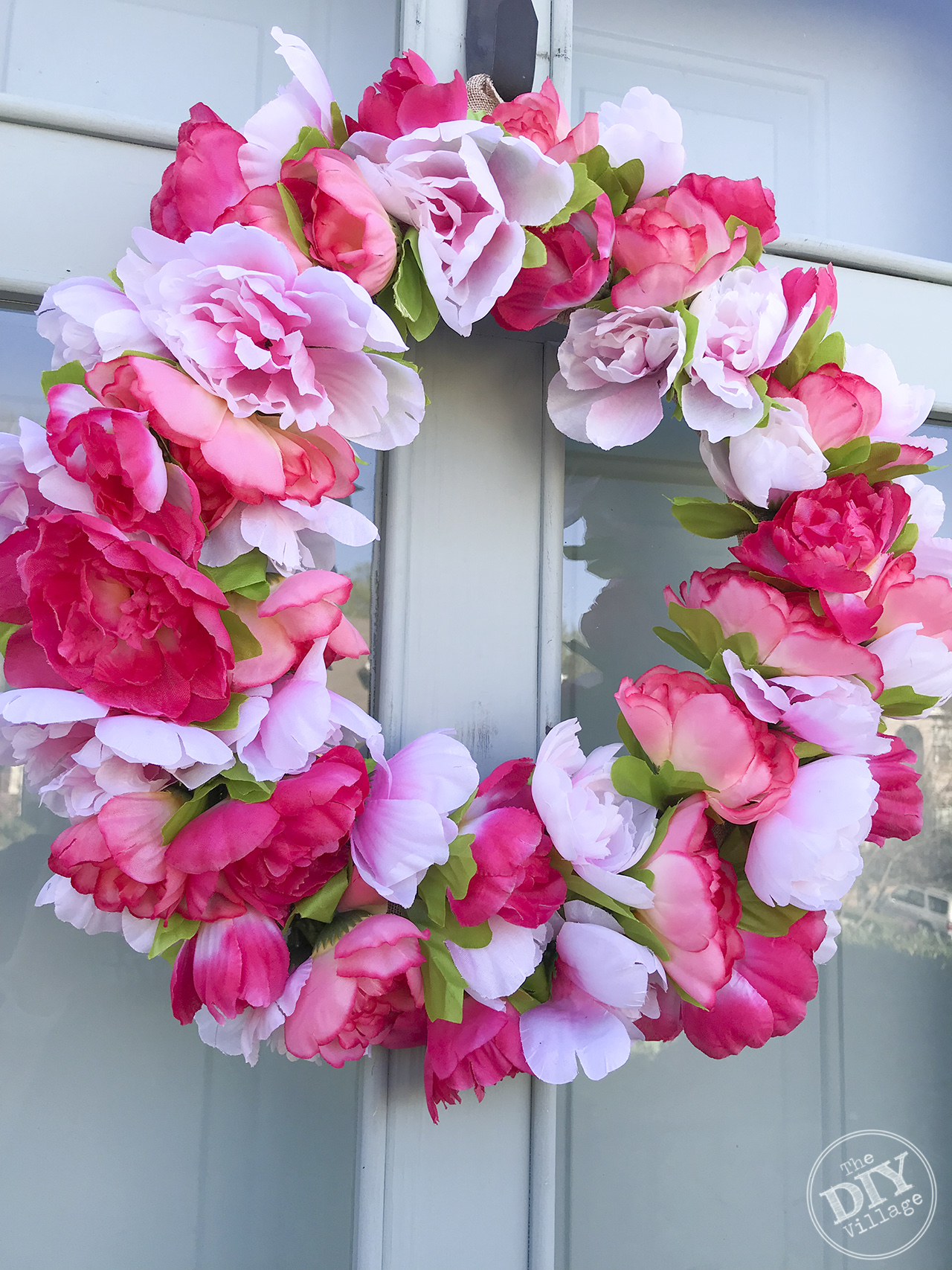 Easy pink peony wreath for under $15 #dollarstore #crafts #wreath #peony #DIY #spring #pink #frontdoors #howto