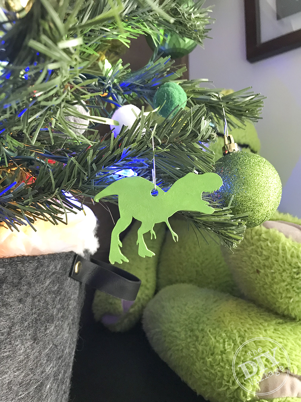 Adorable kids dinosaur Christmas tree. So cute for a little ones room!