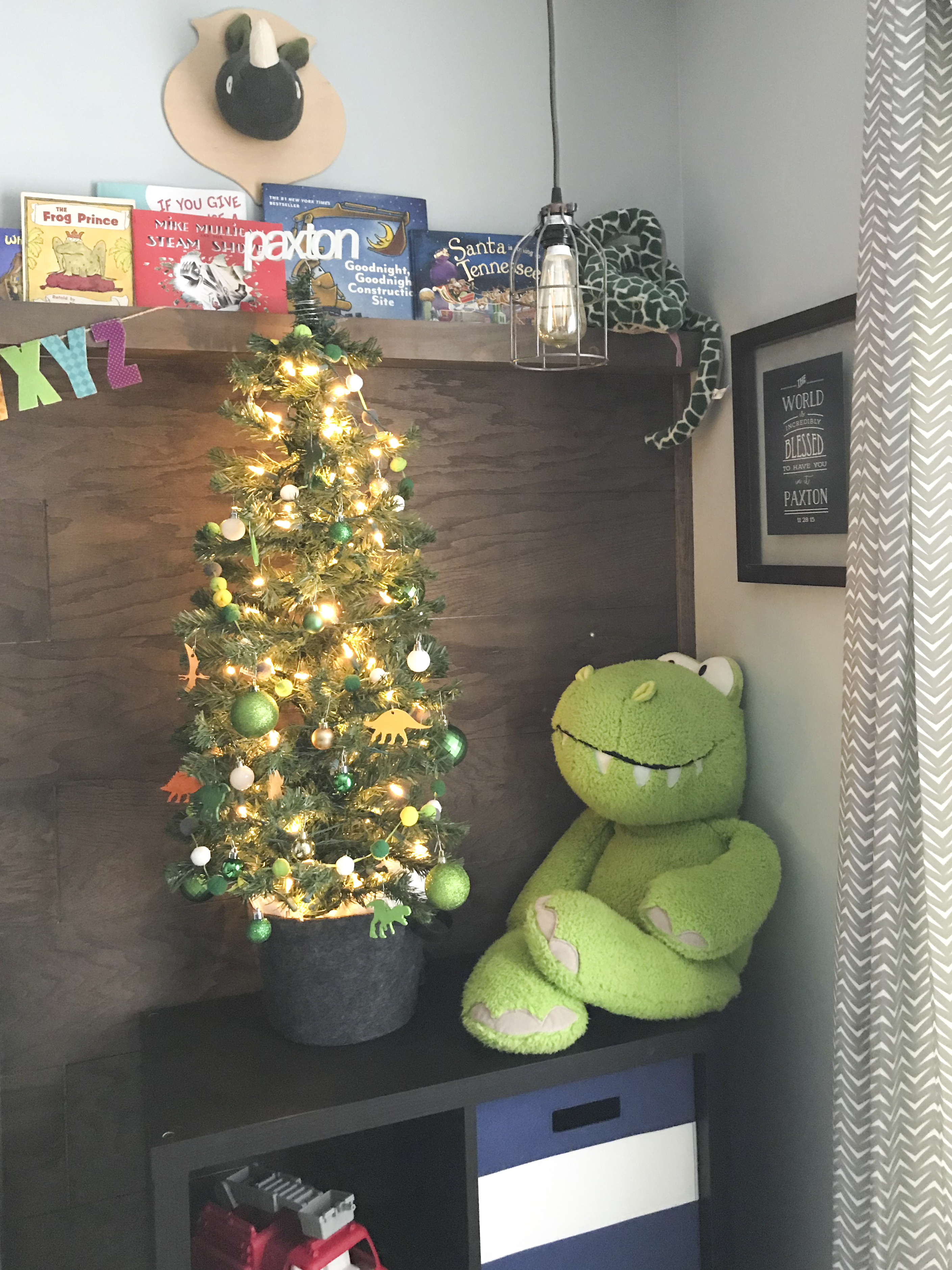 Adorable kids dinosaur Christmas tree. So cute for a little ones room!