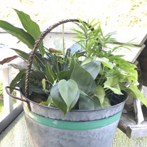 DIY antique galvanized metal tub